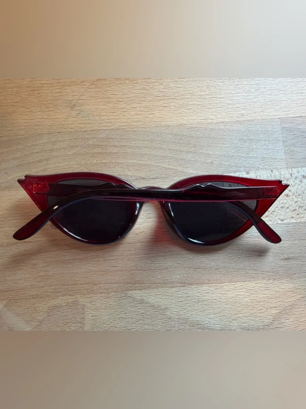 Retro Two Point Cat Eye Sunglasses Colored Oval Lens 49mm (Red / Smoke)
